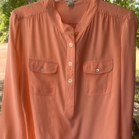🍑 J.crew blouse 🍑 - Picture 7 of 8